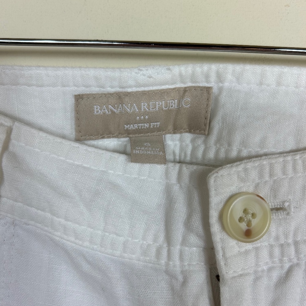 Banana Republic	Pants	White	Capri	Size	6 - Picture 3 of 4